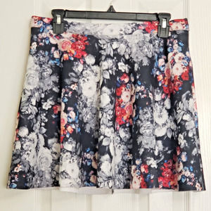 Abercrombie & Fitch Short Skirt Womens Black Floral A-Line Zip Closure Size L